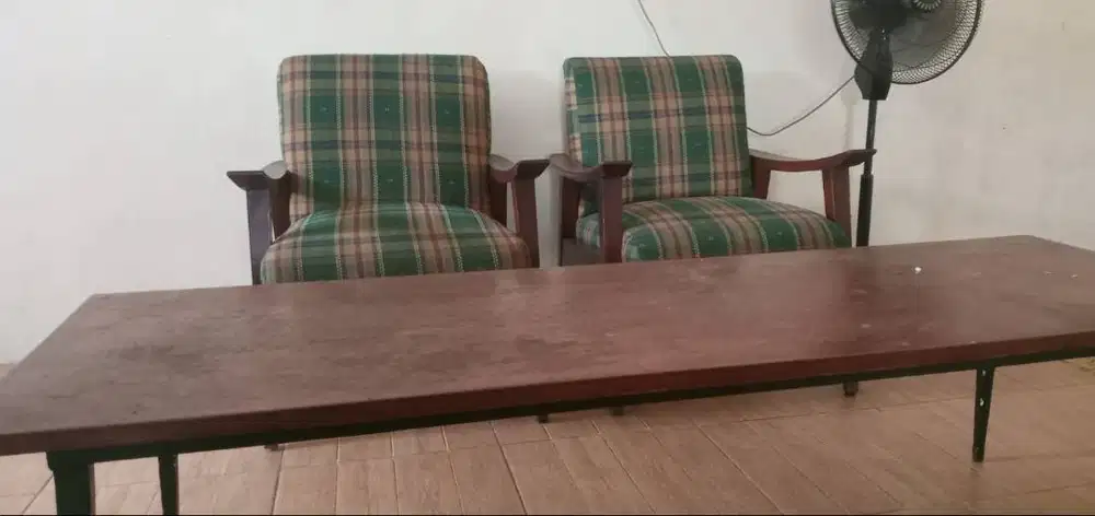 Set Kursi Jengki Klasik & Meja Kayu Jati Panjang Terawat