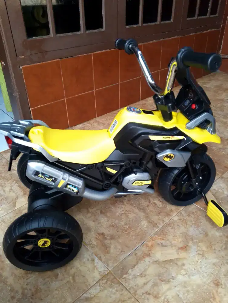 Sepeda roda tiga manual PMB M888 type R