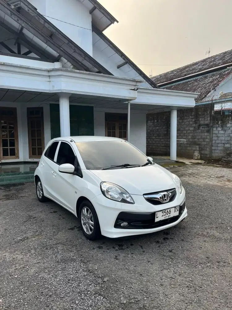 Honda brio E manual 2014
