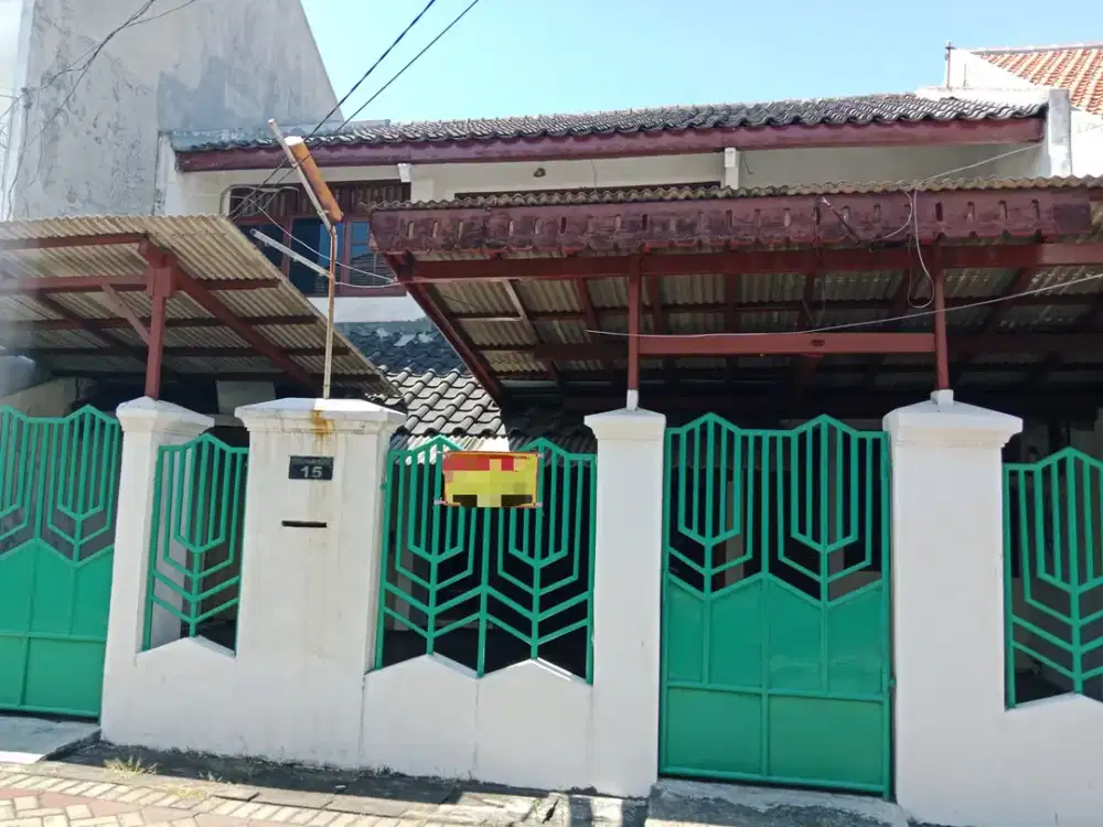 RUMAH DEKAT DENGAN KAMPUS UNAIR A,B,C , MOJO KLANGGRU