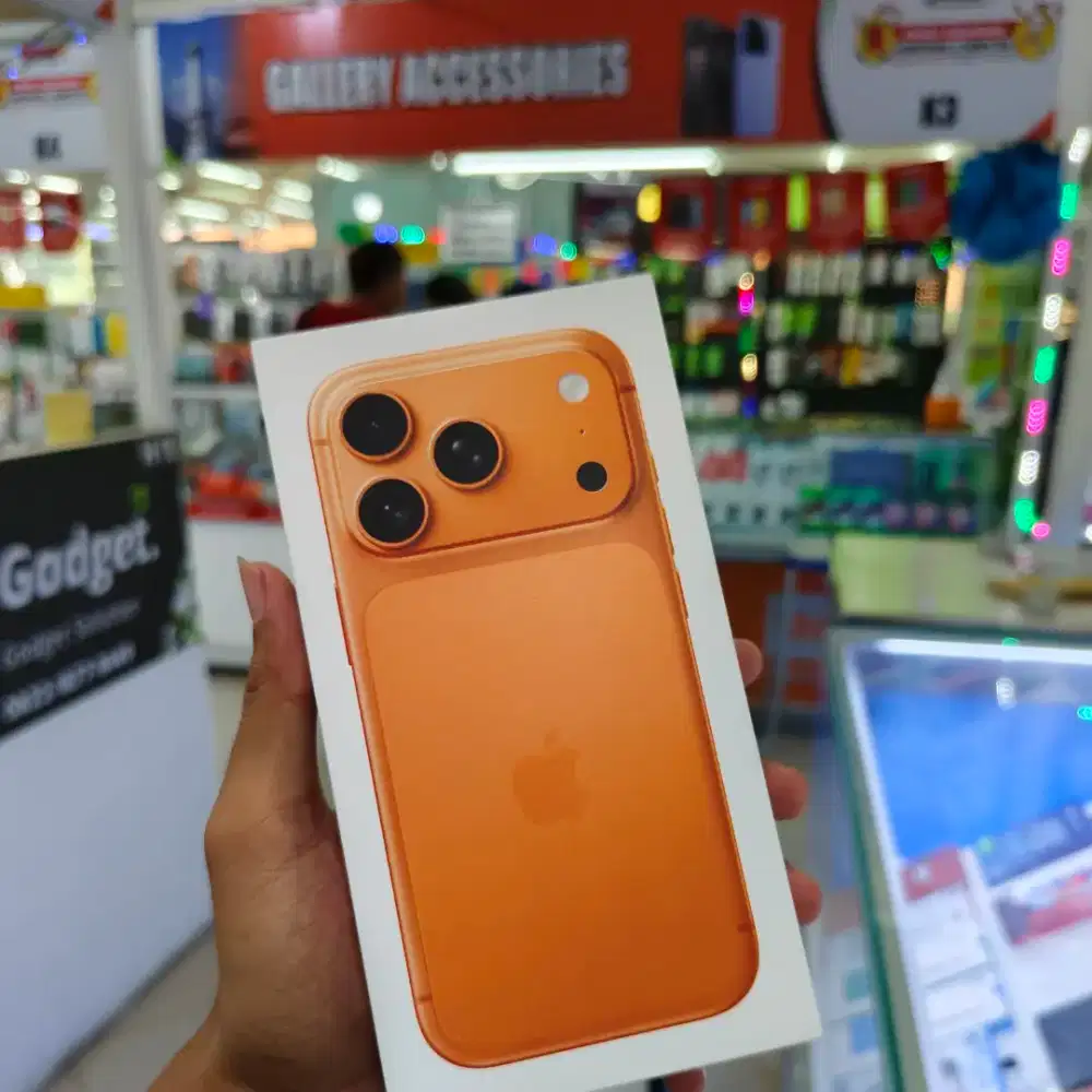 Mau jual dbli iphone 17 pro lengkappp eks garansi ibox