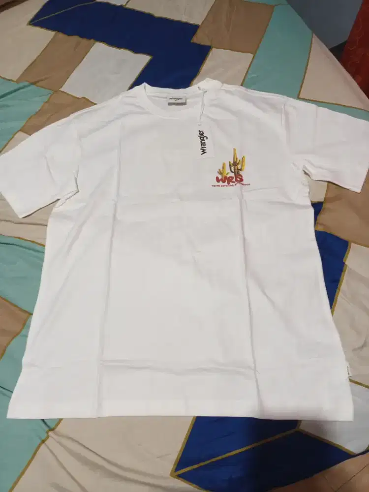 Kaos wrangler pria