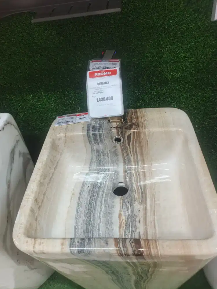 Wastafel ceramax