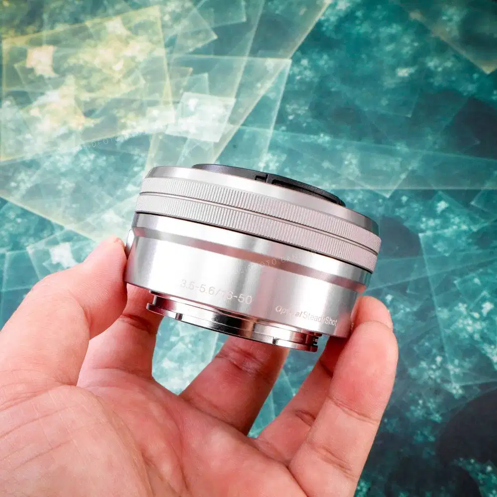 Sony 16-50mm OSS. Used. Mulus. Silver