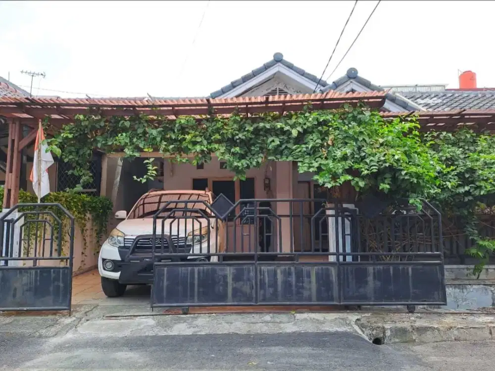 Jual Rumah di Bulevar hijau bekasi dekat patung Burung (B1207)