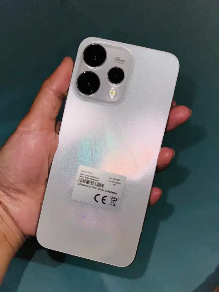 Oppo Reno 15 5g 12/256 Aurora white