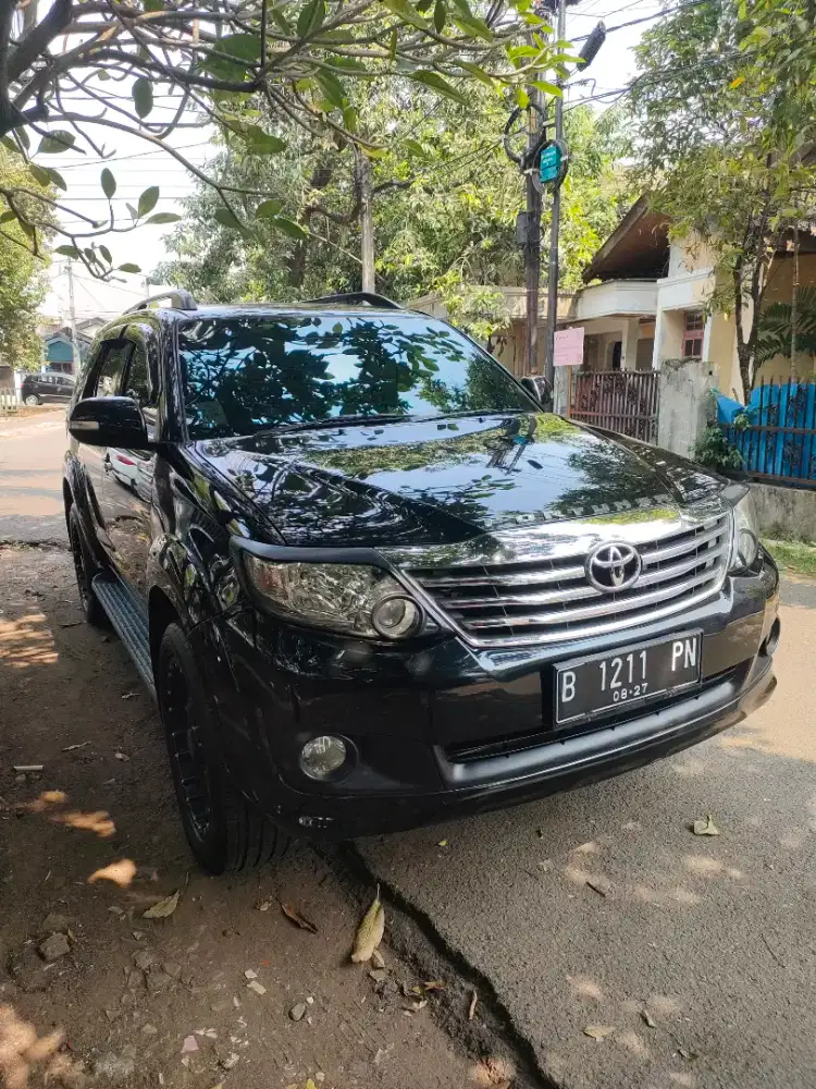 Fortuner G A/T diesel