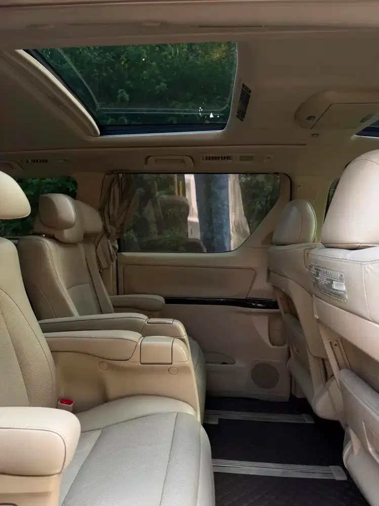 Alphard 2.4 G 2014 KM80rbuan Record, Pilot Seat
