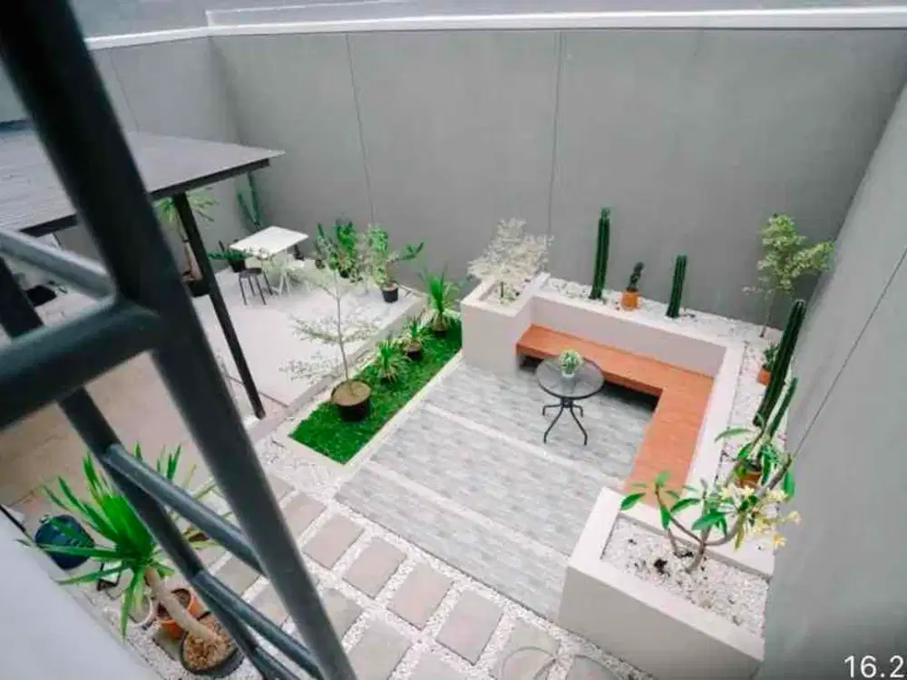 dijual rumah cantik full furnished di kota baru Parahyangan bandung