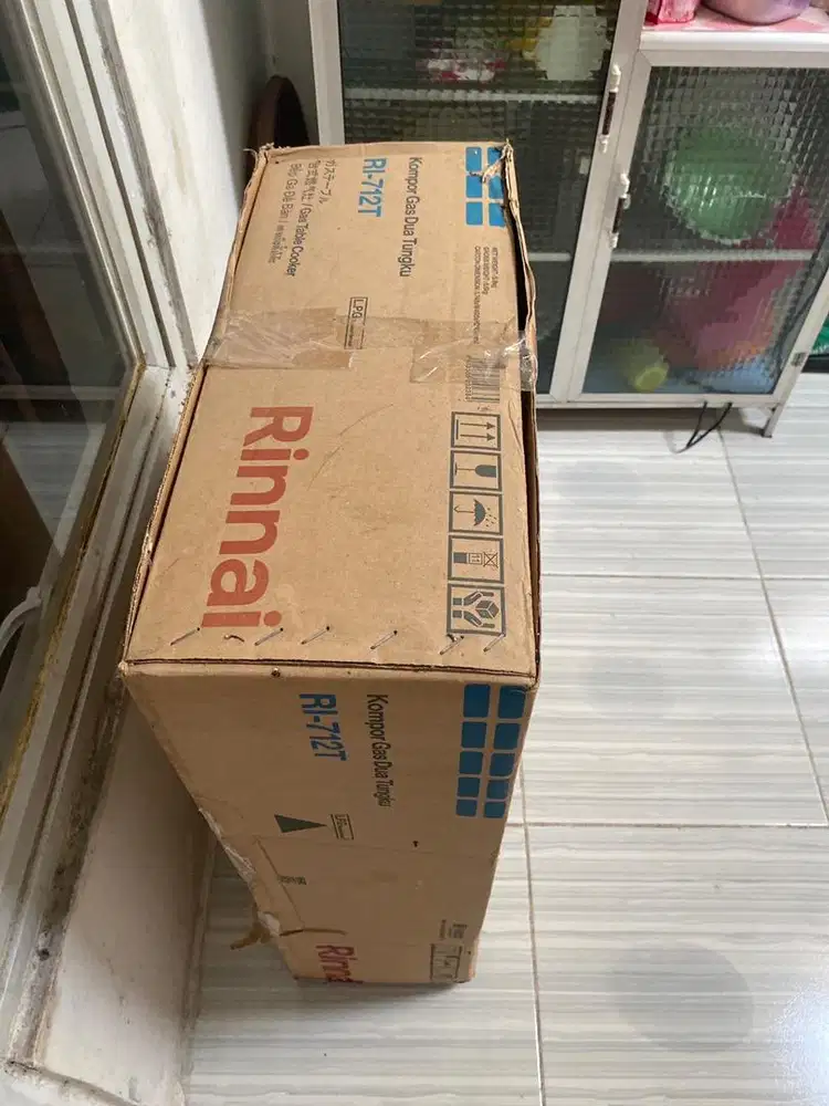 Kompor gas rinai 2 tungku