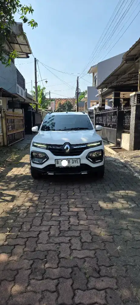 New Renault Kwid Climber 1.0 Automatic NIK 2022 Putih