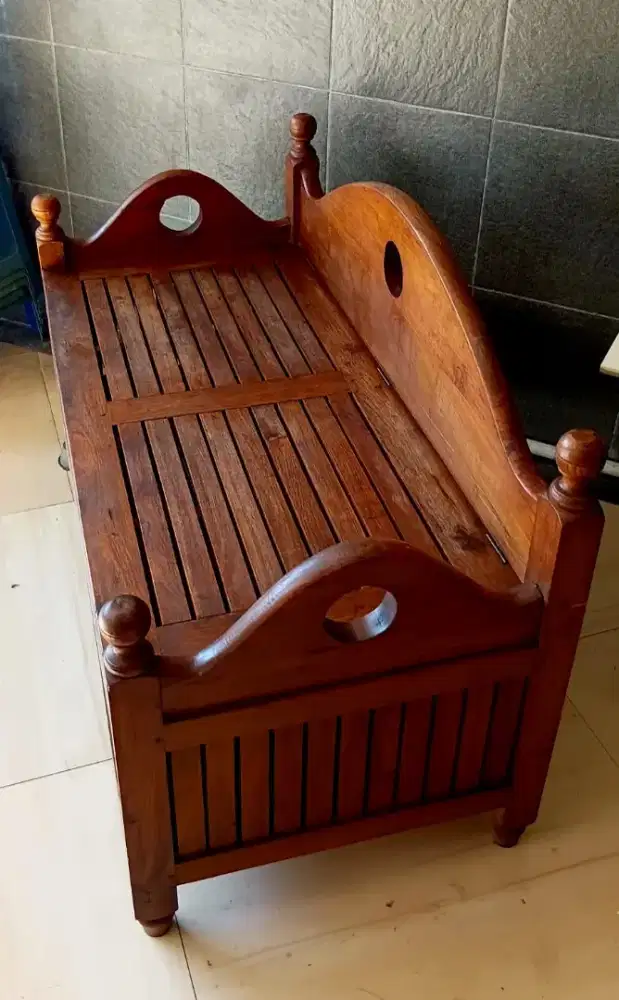 Kursi Jodang Vintage - jati tua