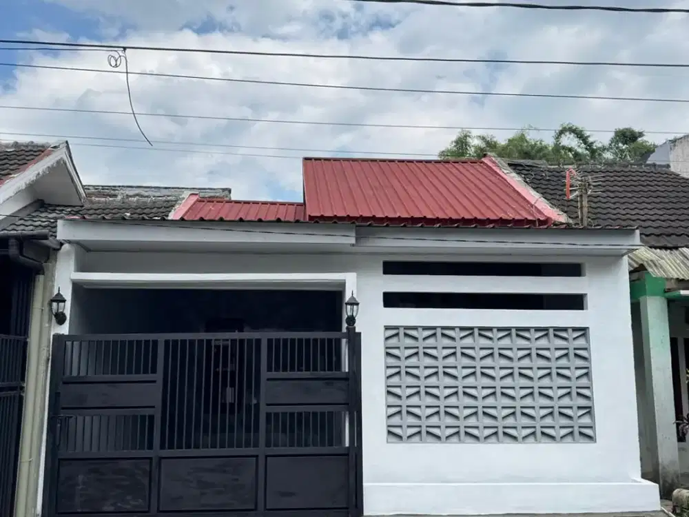 Dijual Rumah Murah Bangunan Terawat di Jl Remujung Malang