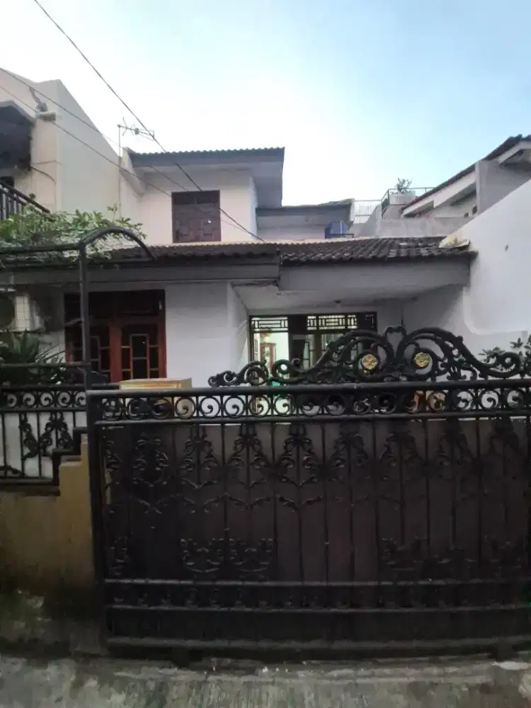 Di jual Rumah tempat tinggal dengan harga murah,lokasi strategis