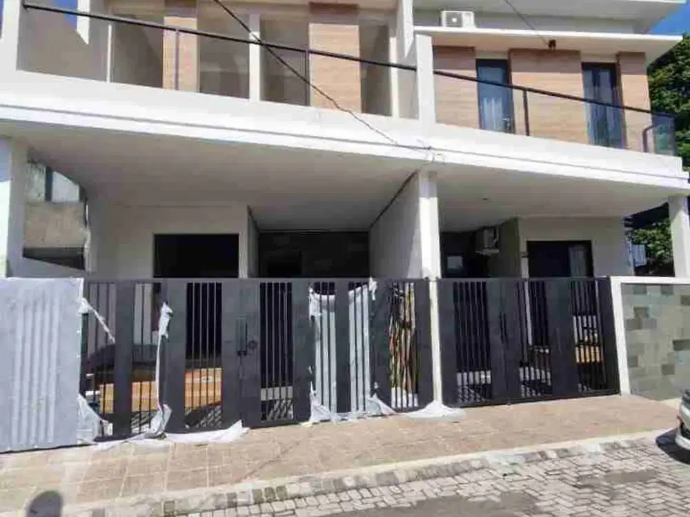 SISA 1unit, Rumah Siap Huni di Wiyung Brantas Permai
