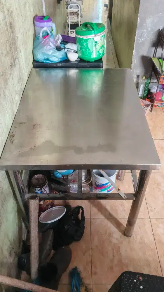 Meja stainless steel