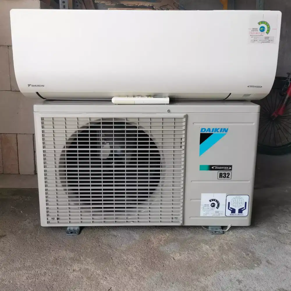 Daikin Thailand inverter 1pk