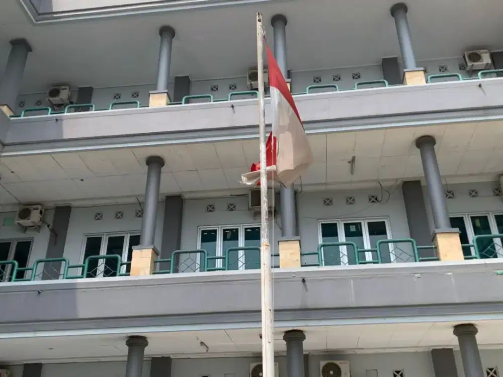 Gedung Komersial 3 Lantai di Sultan Agung Bekasi – Siap Pakai & Cocok Untuk Bangun Bisnis