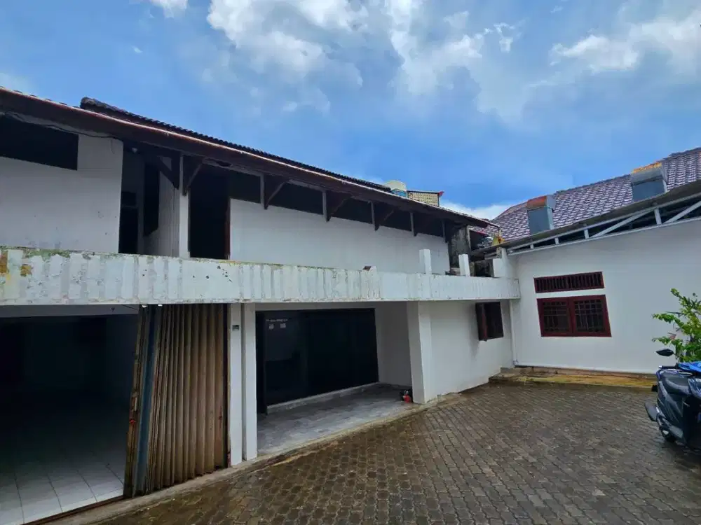 Rumah Prestisius di Tulodong Bawah 5 menit ke SCBD,dekat Kawasan rumah menteri Widyachandra,Investasi Langka,siap anda miliki,Hubungi Kami dan Survey