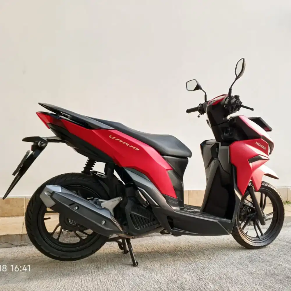 HONDA NEW VARIO 125 CBS ISS TAHUN 2025 CASH / KREDIT MURAH DP 700 RB