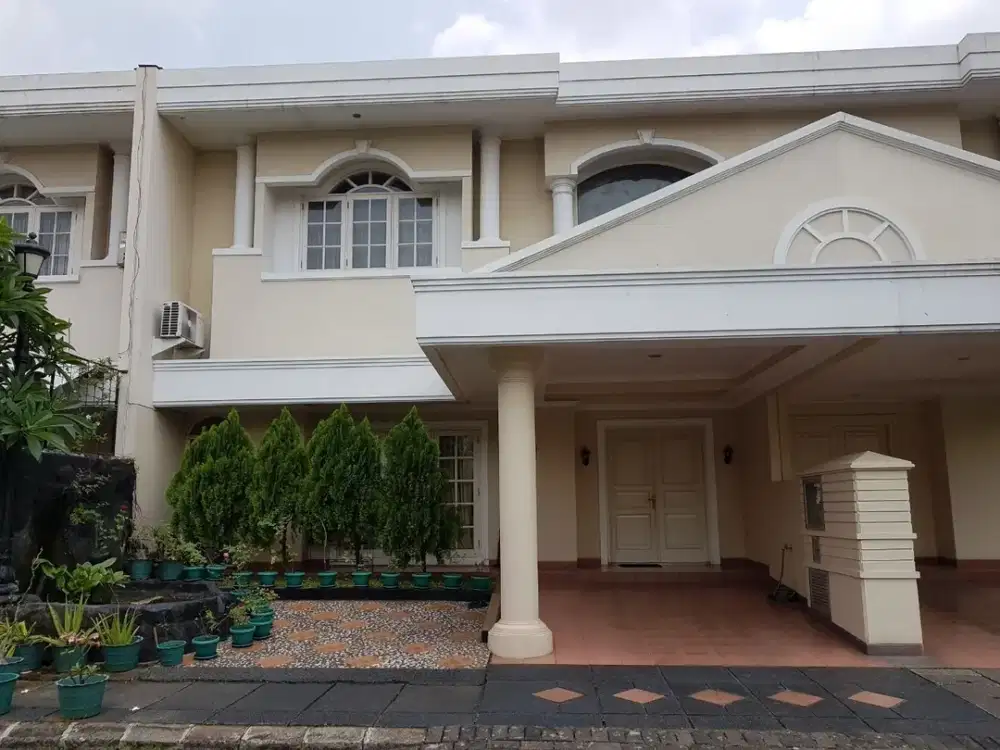 DIJUAL RUMAH MEWAH DI CLUSTER GRAHA HIJAU, CIPUTAT