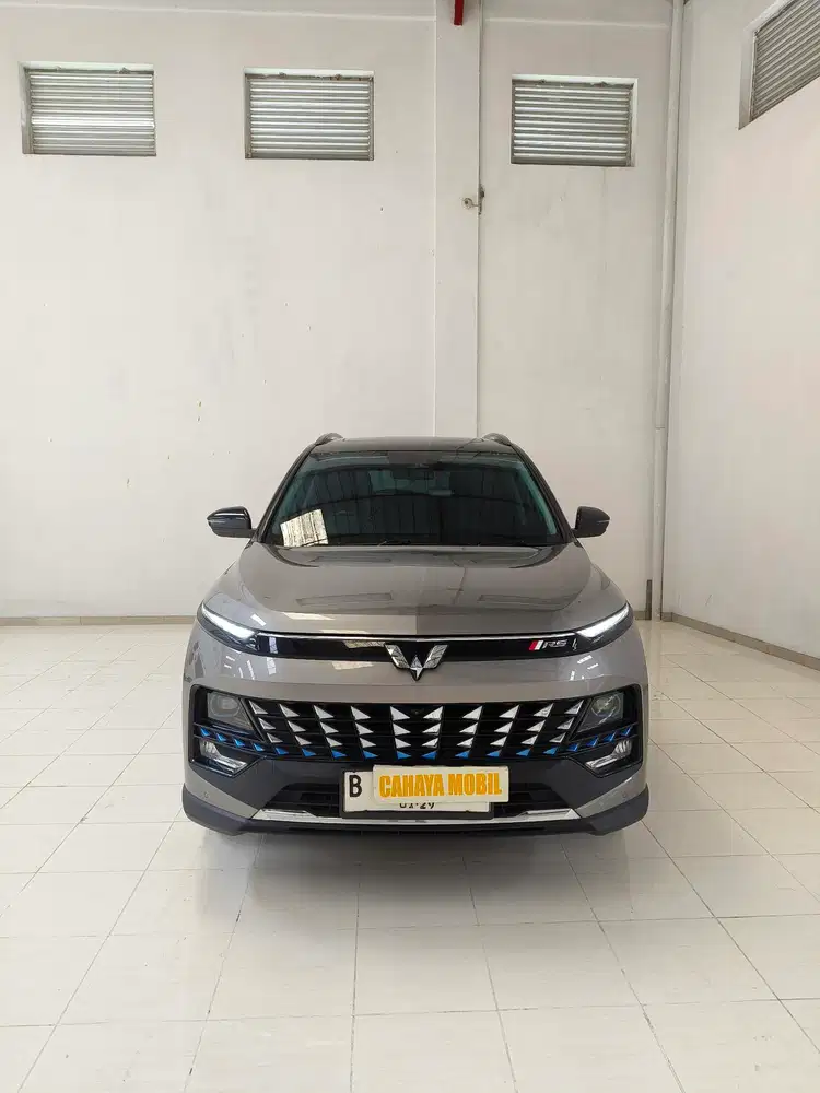 Wuling Almaz RS Hybrid 2023