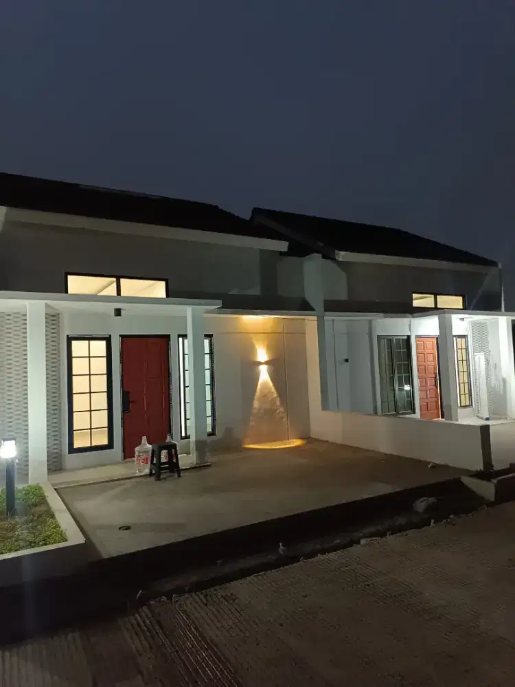 Rumah siap huni depan kantor kecamatan Ciomas Bogor