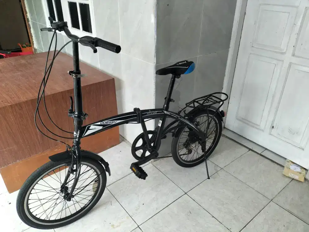 Sepeda lipat ukuran 20 kondisi normal