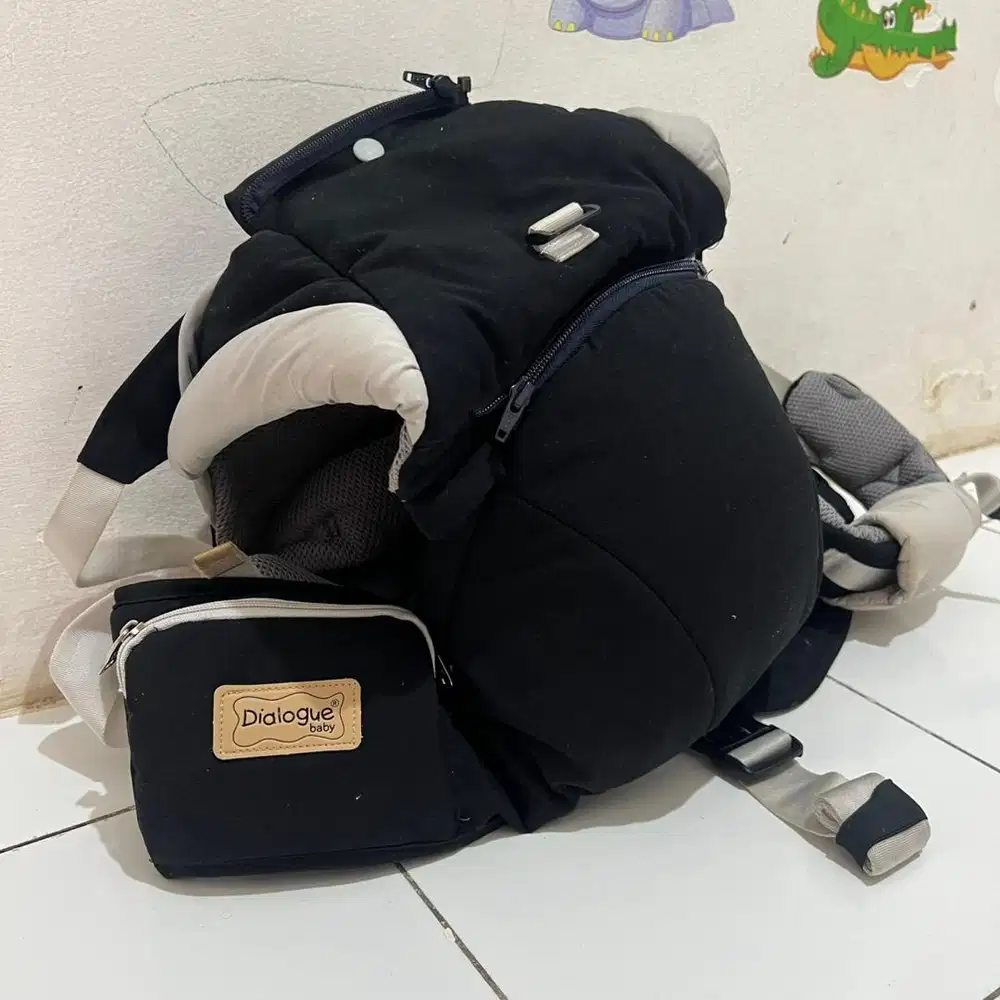 Gendongan Dialogue Baby 3 In 1 Baby Hipseat