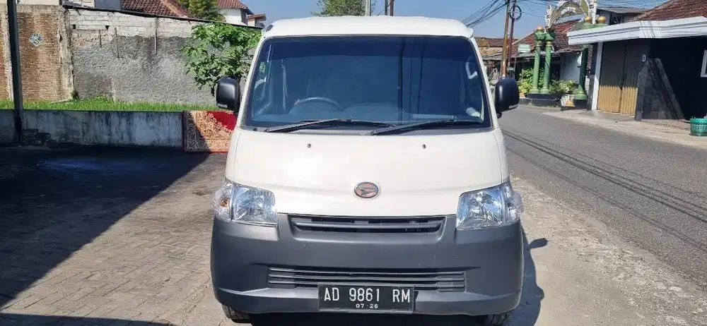 Grand max blind van 1.3 AC