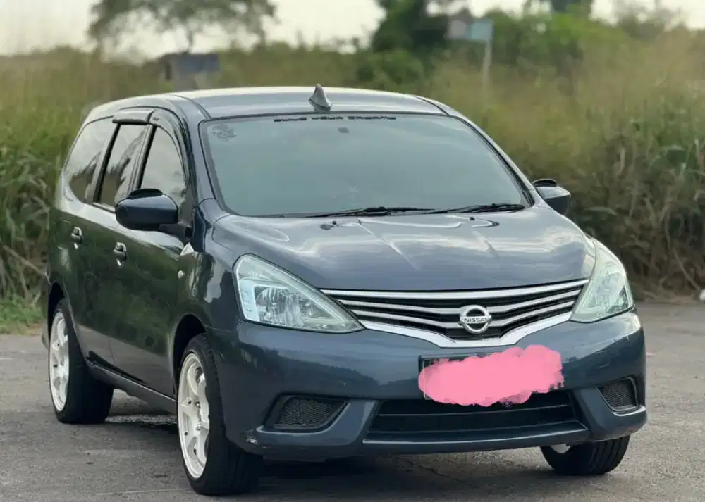 Nissan Grand Livina 1.5 SV MATIC 2014