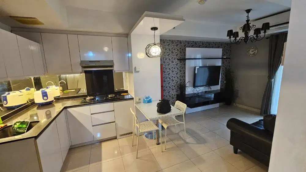 For Rent 1 BR Apartemen The Wave Tower Sand Furnished Pool-City View