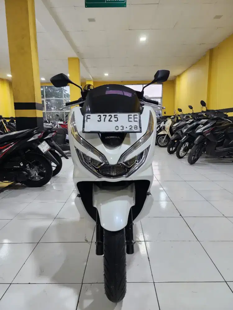 Di jual murah Honda PCX ABS old 2018