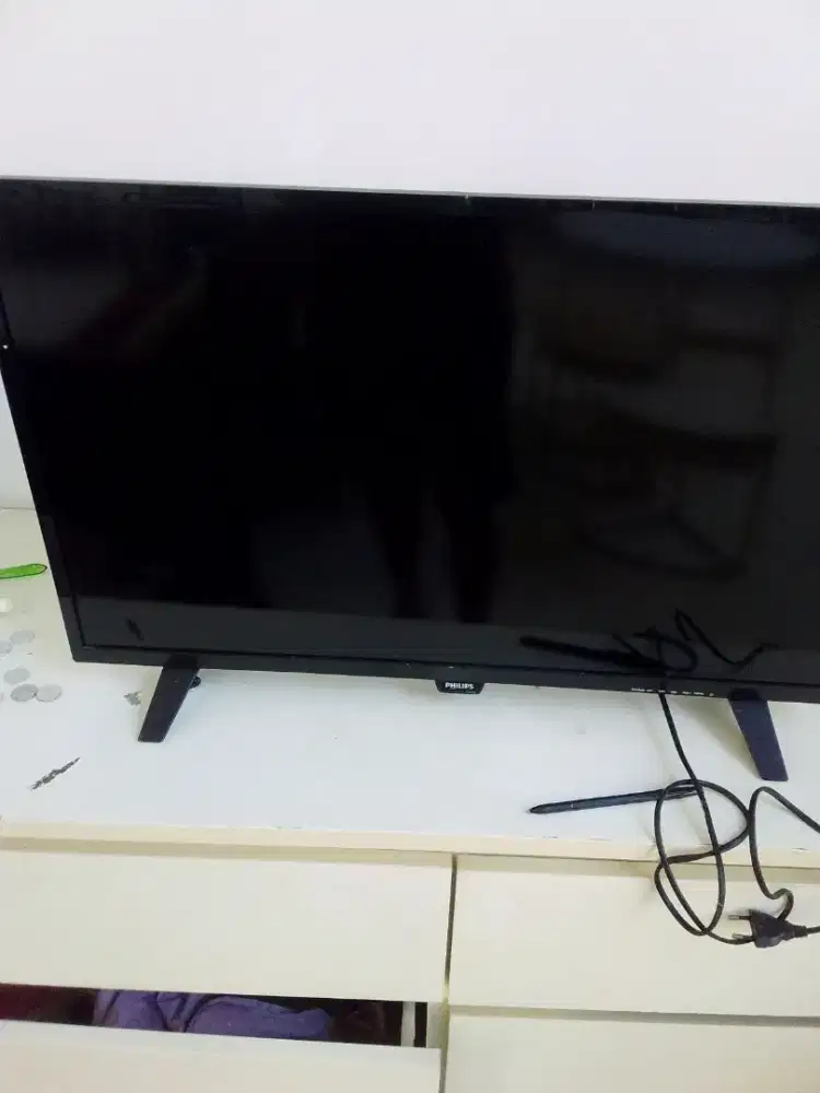 TV LED PHILIPS 32 INCH