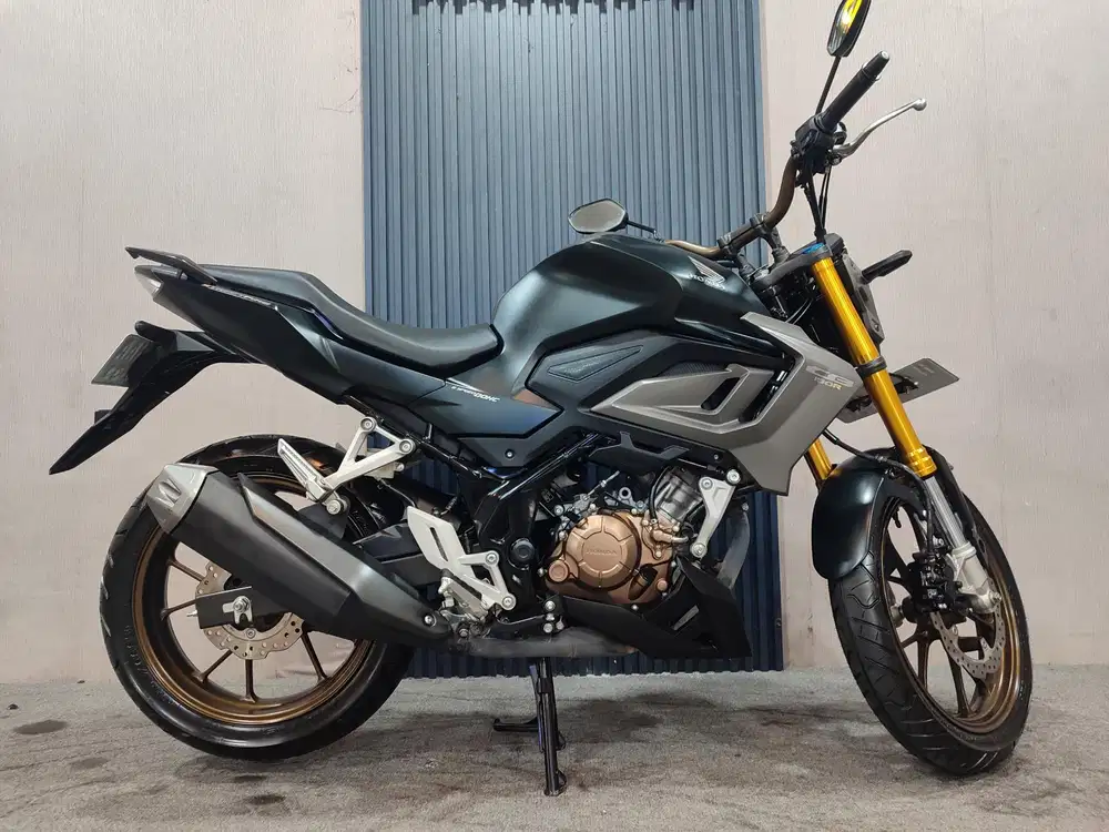 CB 150R 2025 SE istimewa mulus terawat siap pakai...