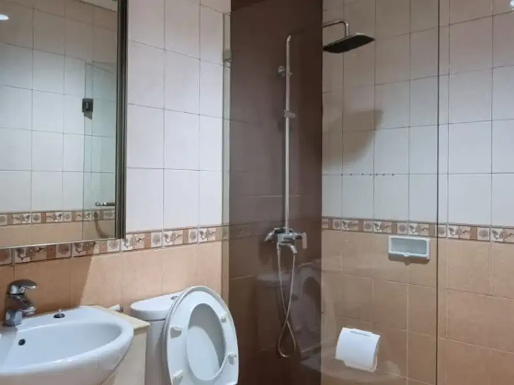 Disewakan Apartemen Cantik di French Walk Kelapa Gading