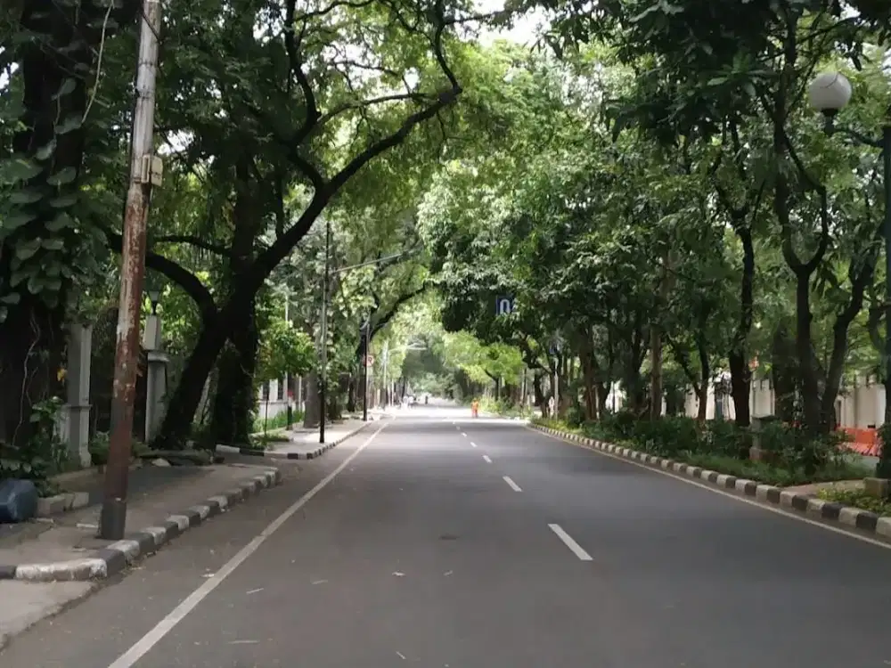 Rumah Lama Hitung Tanah Strategis Di Kawasan Elite Menteng Jakarta Pusat
