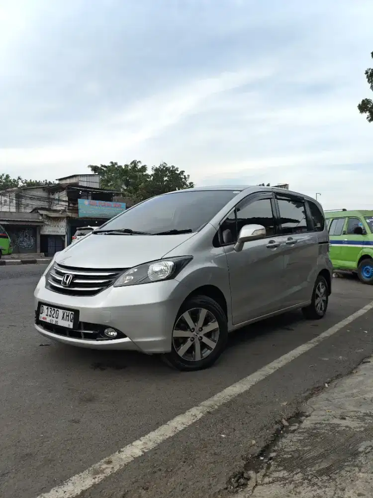 FREED PSD MATIC 2012 TERAWAT