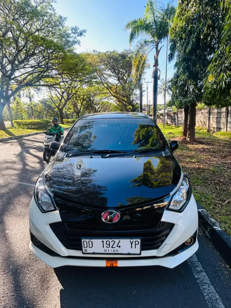 Daihatsu Sigra manual type M1.0