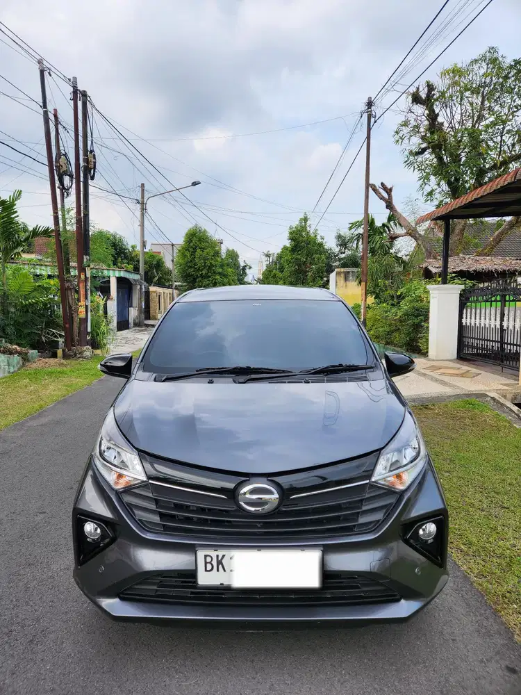 (ODOMETER5RIBUAN) Daihatsu Sigra R Deluxe 1.2 Tahun 2023 Manual