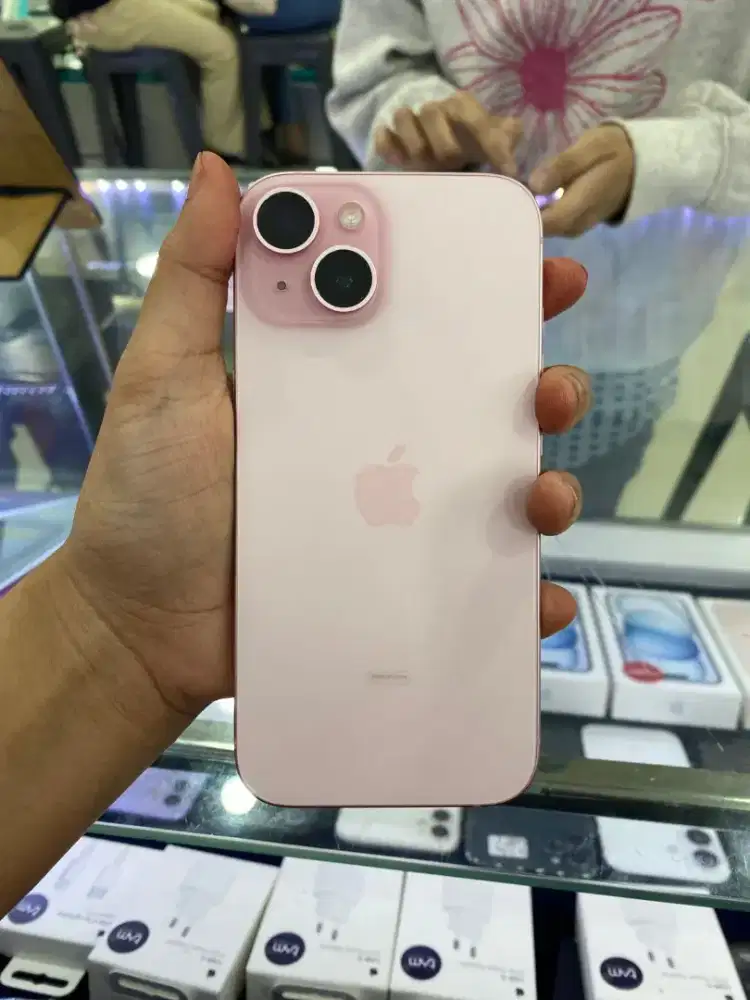 Iphone 15 pink 128gb