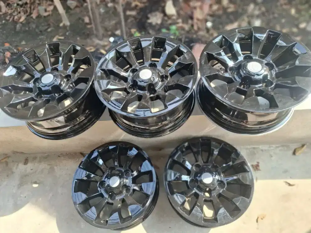 5pcs Velg R18 Sawtooth Alloy Wheels For Range Rover Defender