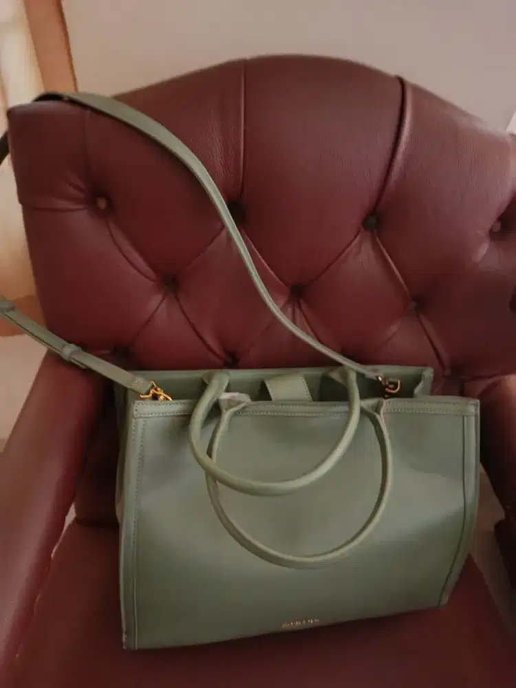 Charles n keith sage
