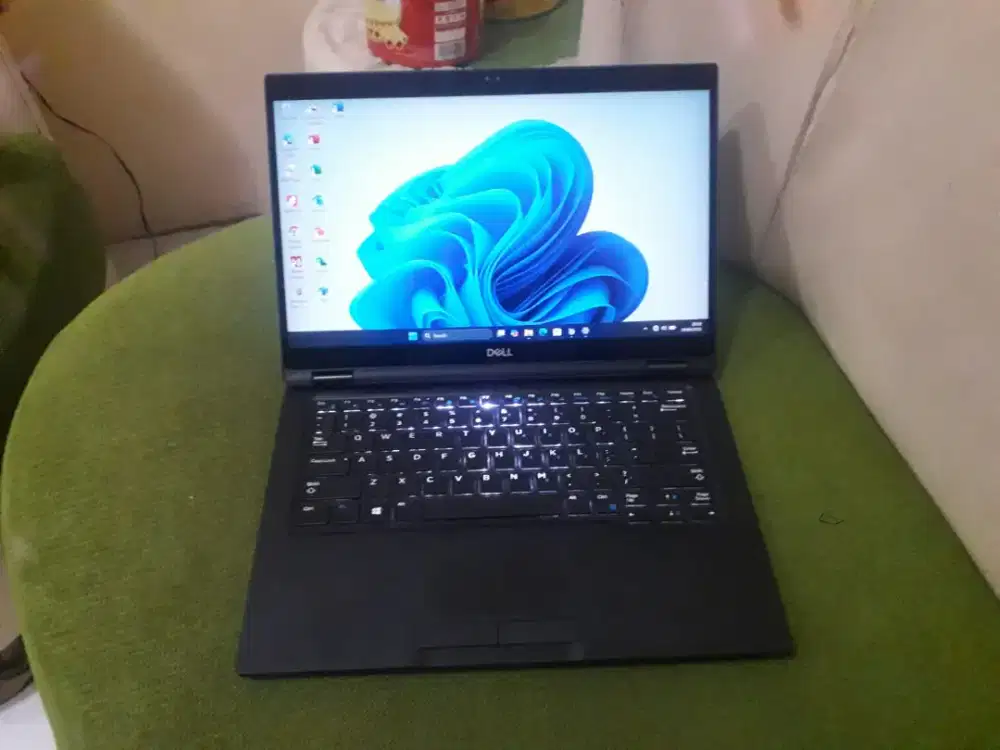 Dell Latitude 7390 Touchscreen 2in1