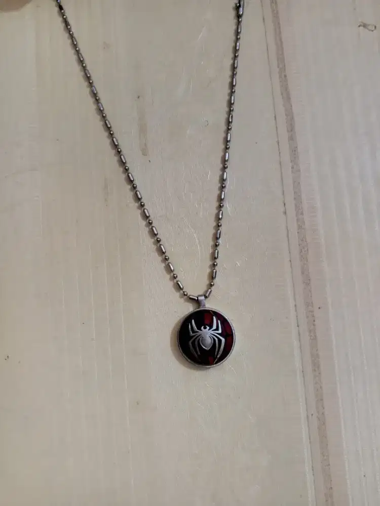 Kalung Spiderman MCI