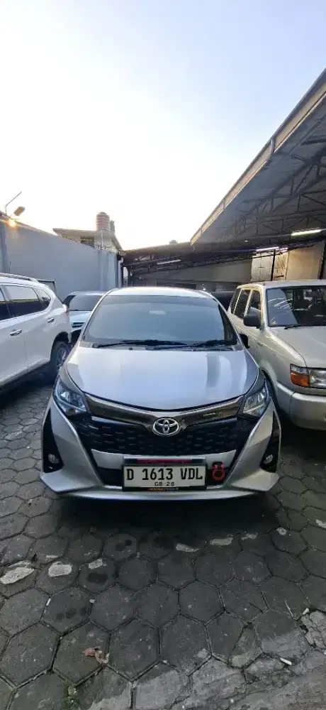 Toyota Calya G Manual 2023 Silver Istimewa