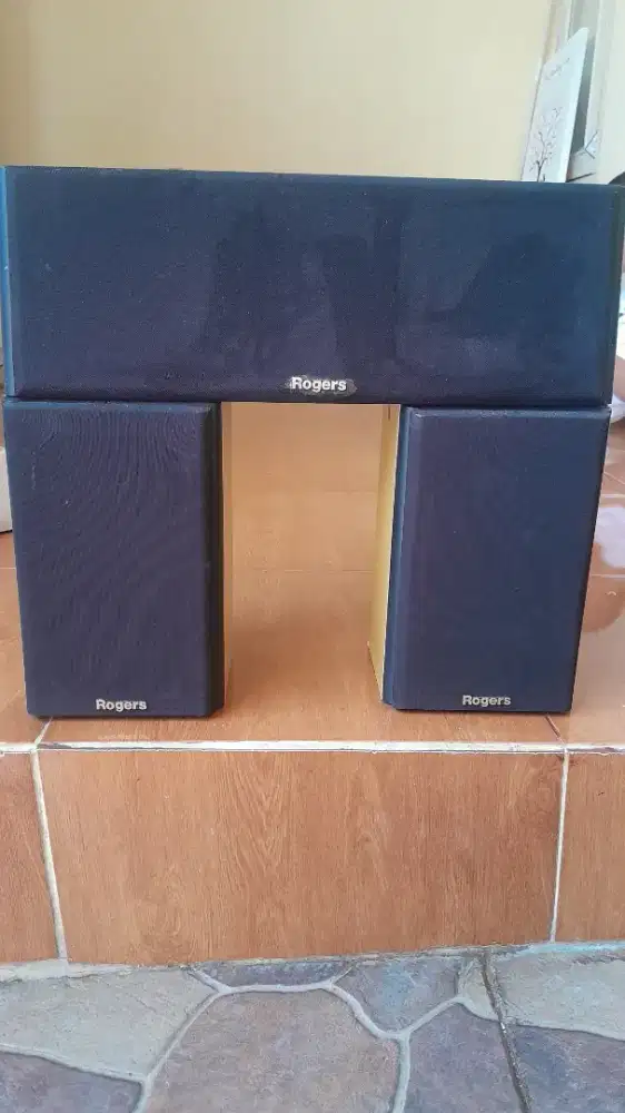 Speaker bookshelf dan center Rogers