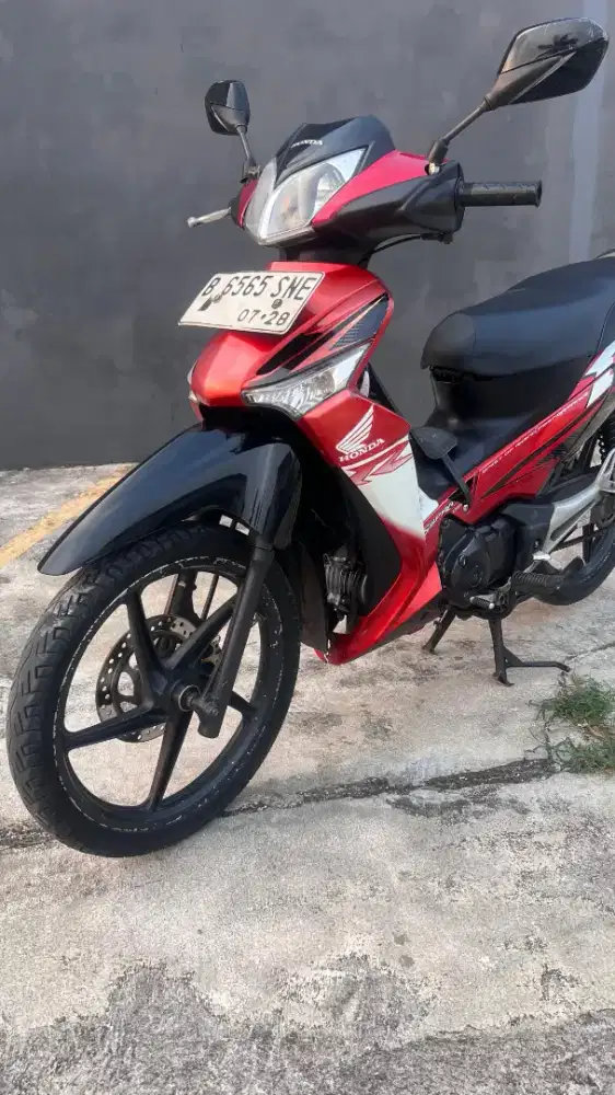 Supra x 125 Karburator Batman 2008