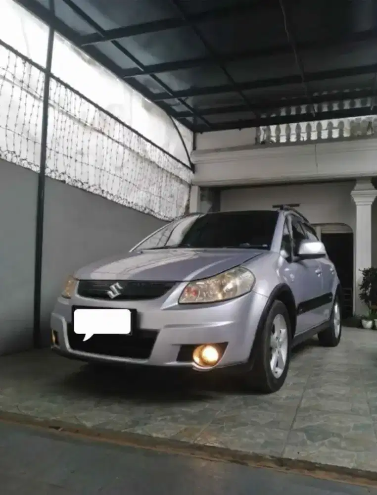 Suzuki SX 4 X-Over 2008 M/T