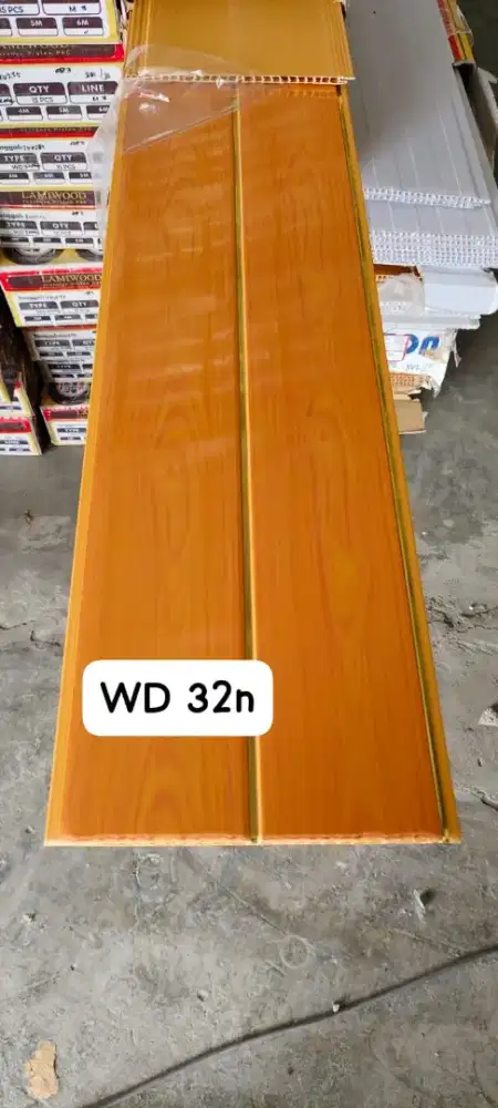 Distributor plafon pvc